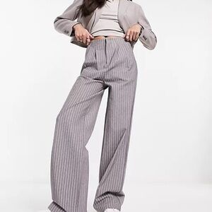 NWT ASOS DESIGN GREY PINSTRIPE TAILORED TROUSERS size UK 18/US 14